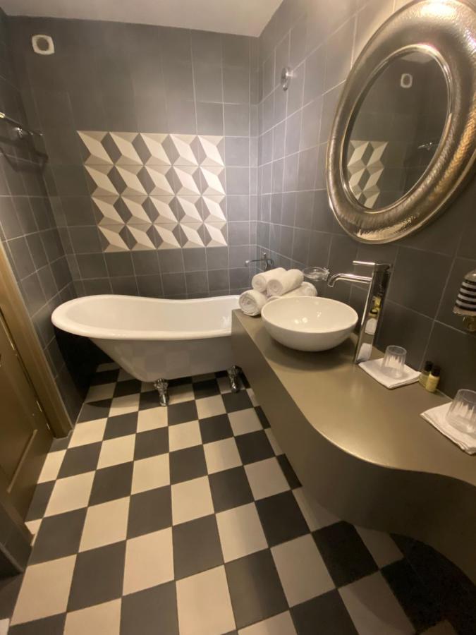 Hotel Gounod Saint-Rémy-de-Provence エクステリア 写真
