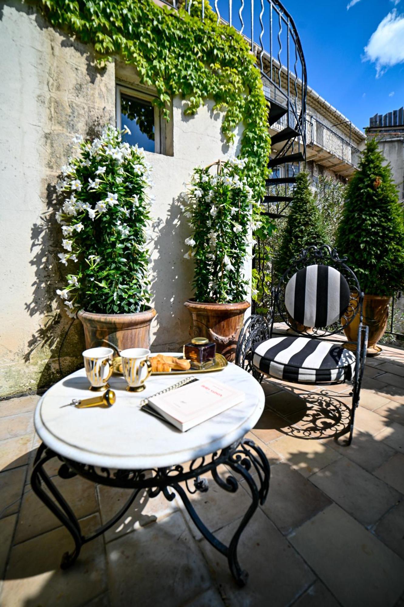 Hotel Gounod Saint-Rémy-de-Provence エクステリア 写真