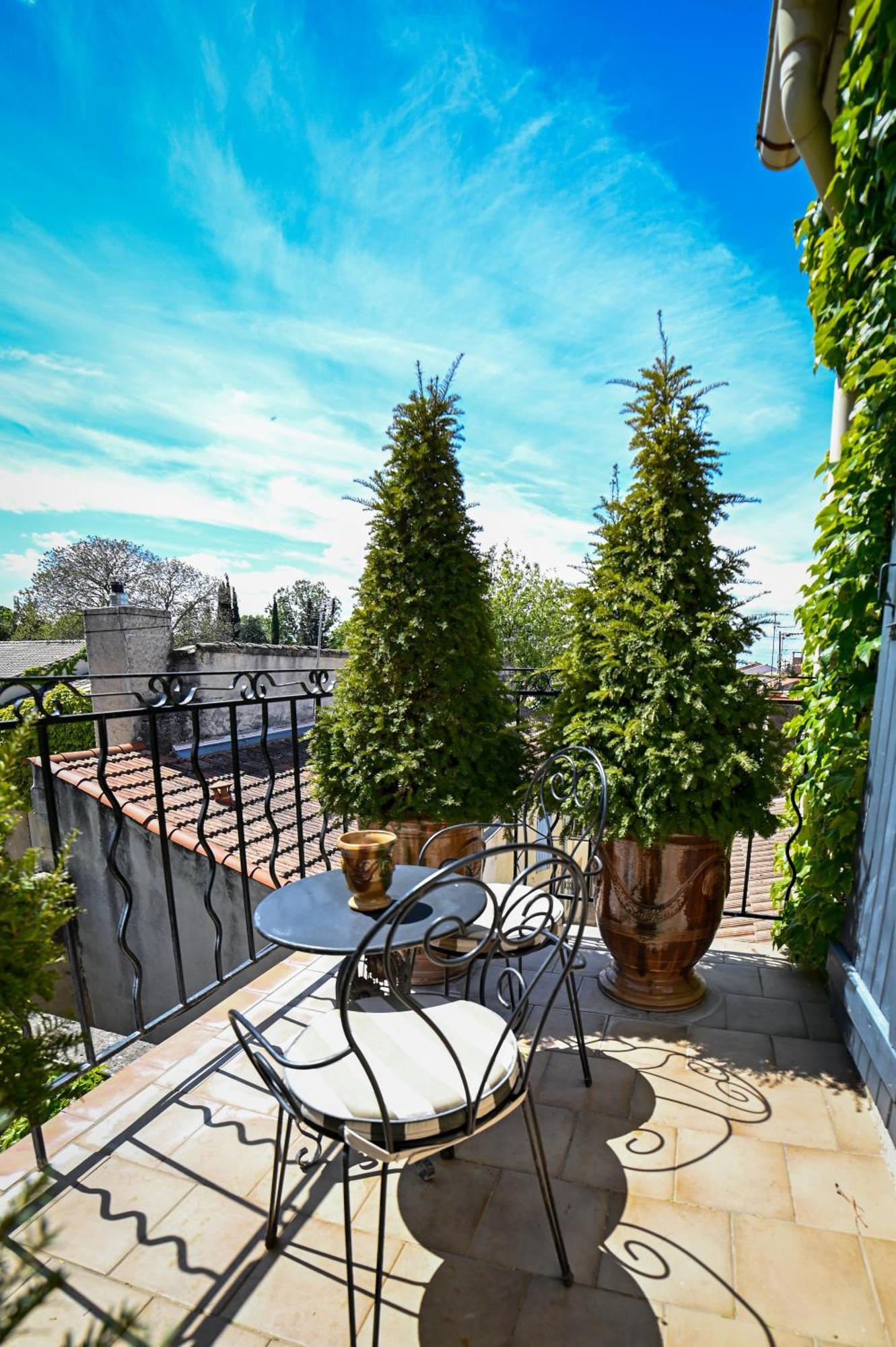 Hotel Gounod Saint-Rémy-de-Provence エクステリア 写真