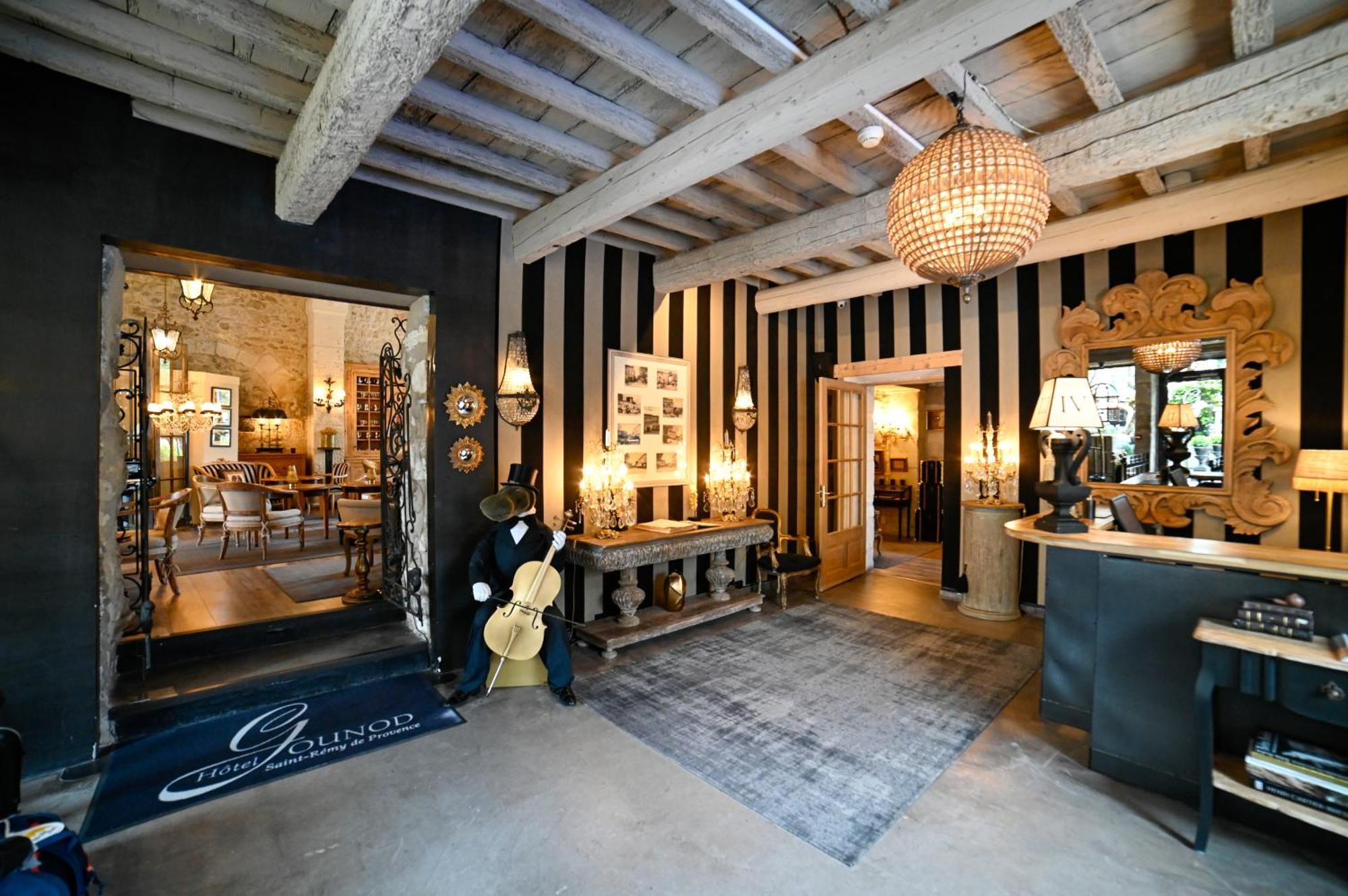 Hotel Gounod Saint-Rémy-de-Provence エクステリア 写真
