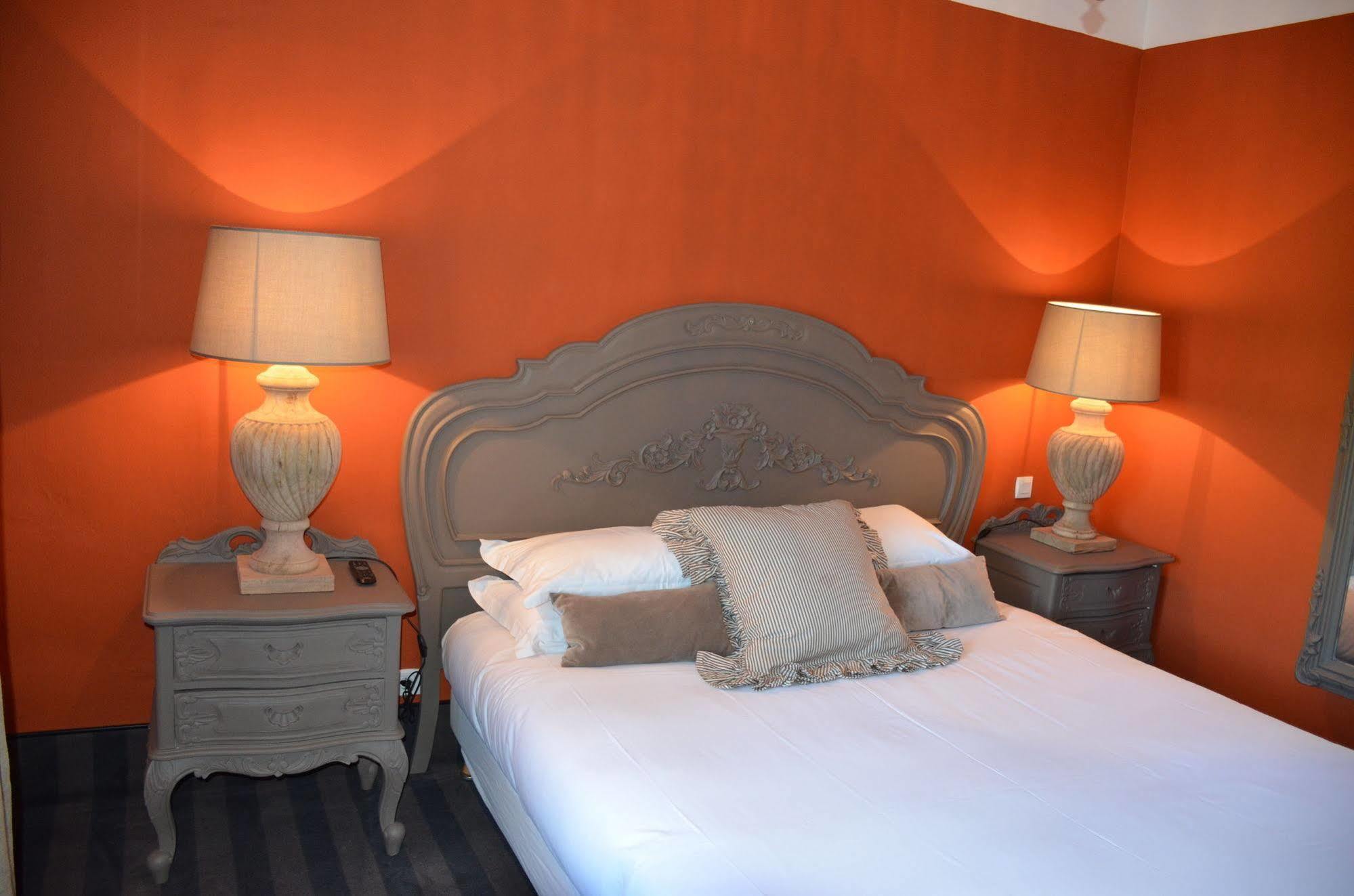 Hotel Gounod Saint-Rémy-de-Provence エクステリア 写真