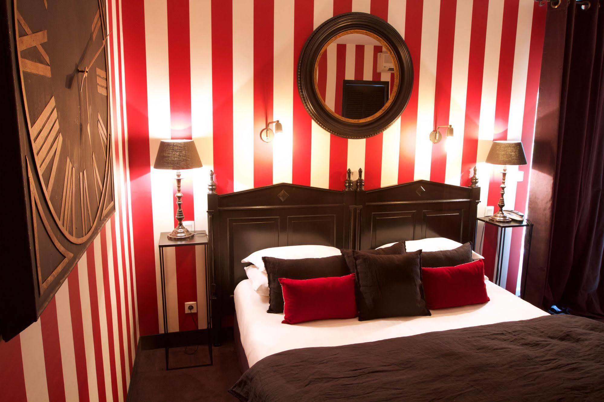 Hotel Gounod Saint-Rémy-de-Provence エクステリア 写真