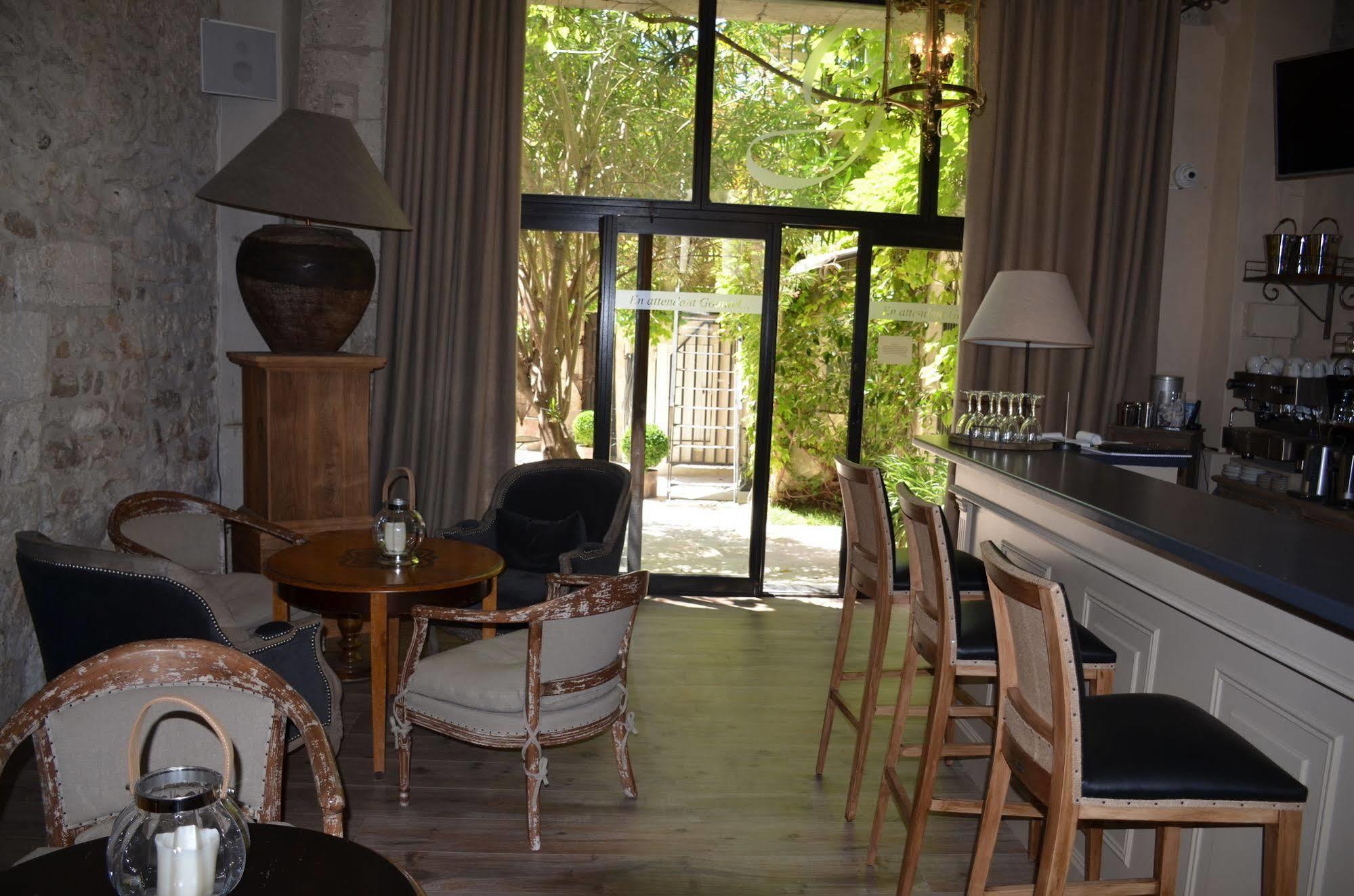 Hotel Gounod Saint-Rémy-de-Provence エクステリア 写真