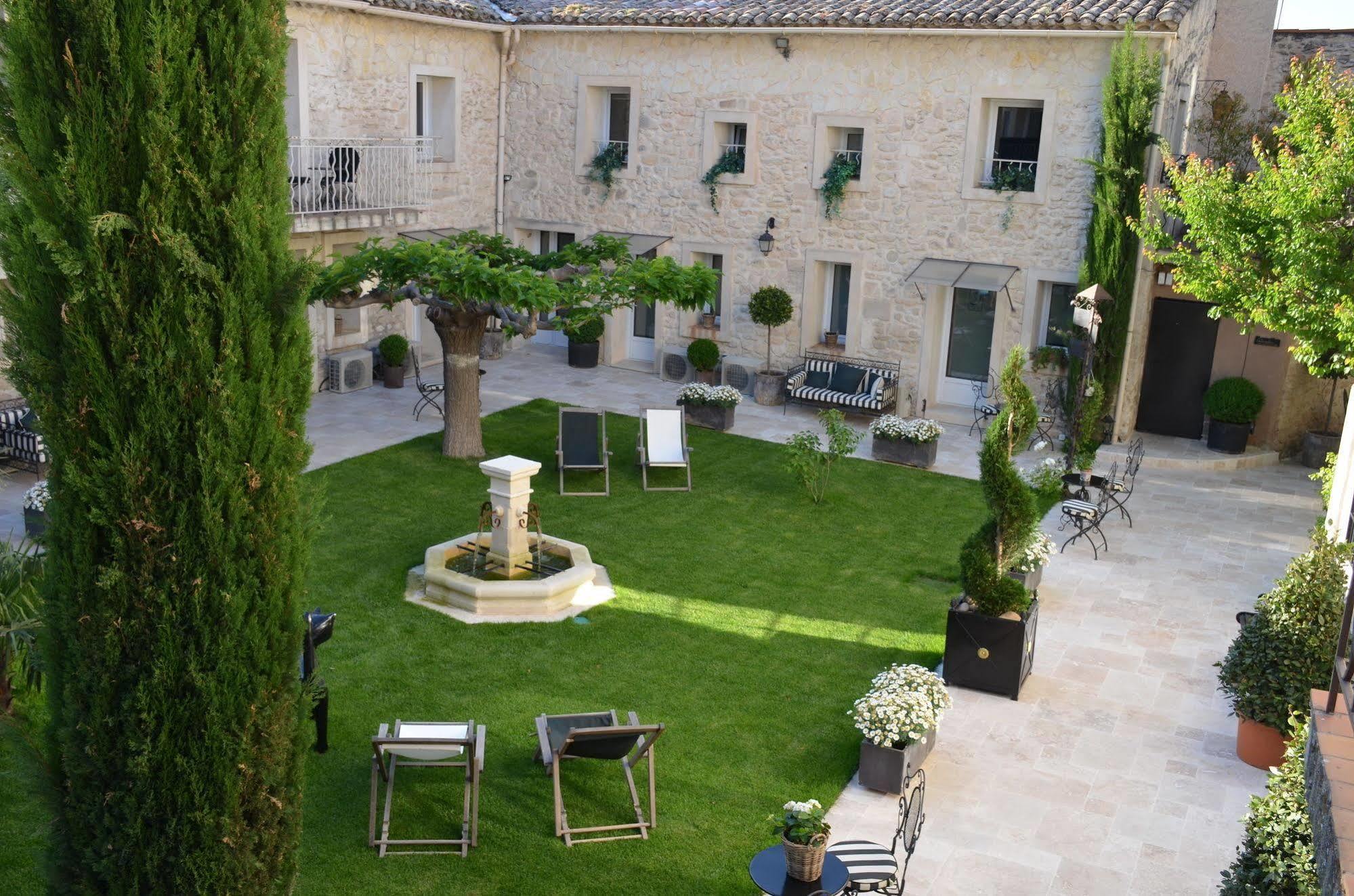Hotel Gounod Saint-Rémy-de-Provence エクステリア 写真